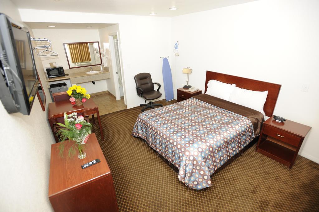 Victoria Motel Ventura Rum bild