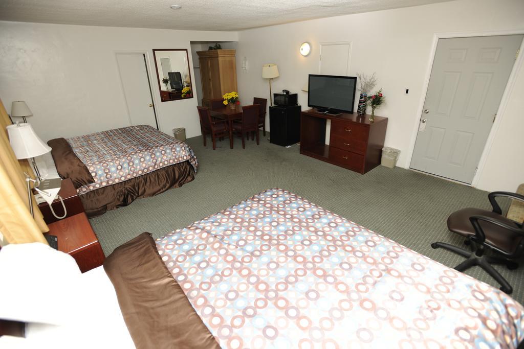 Victoria Motel Ventura Rum bild